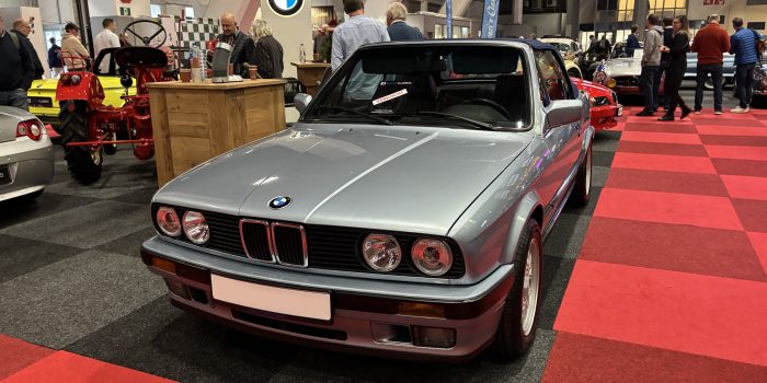 BMW 325i Cabriolet (E30)