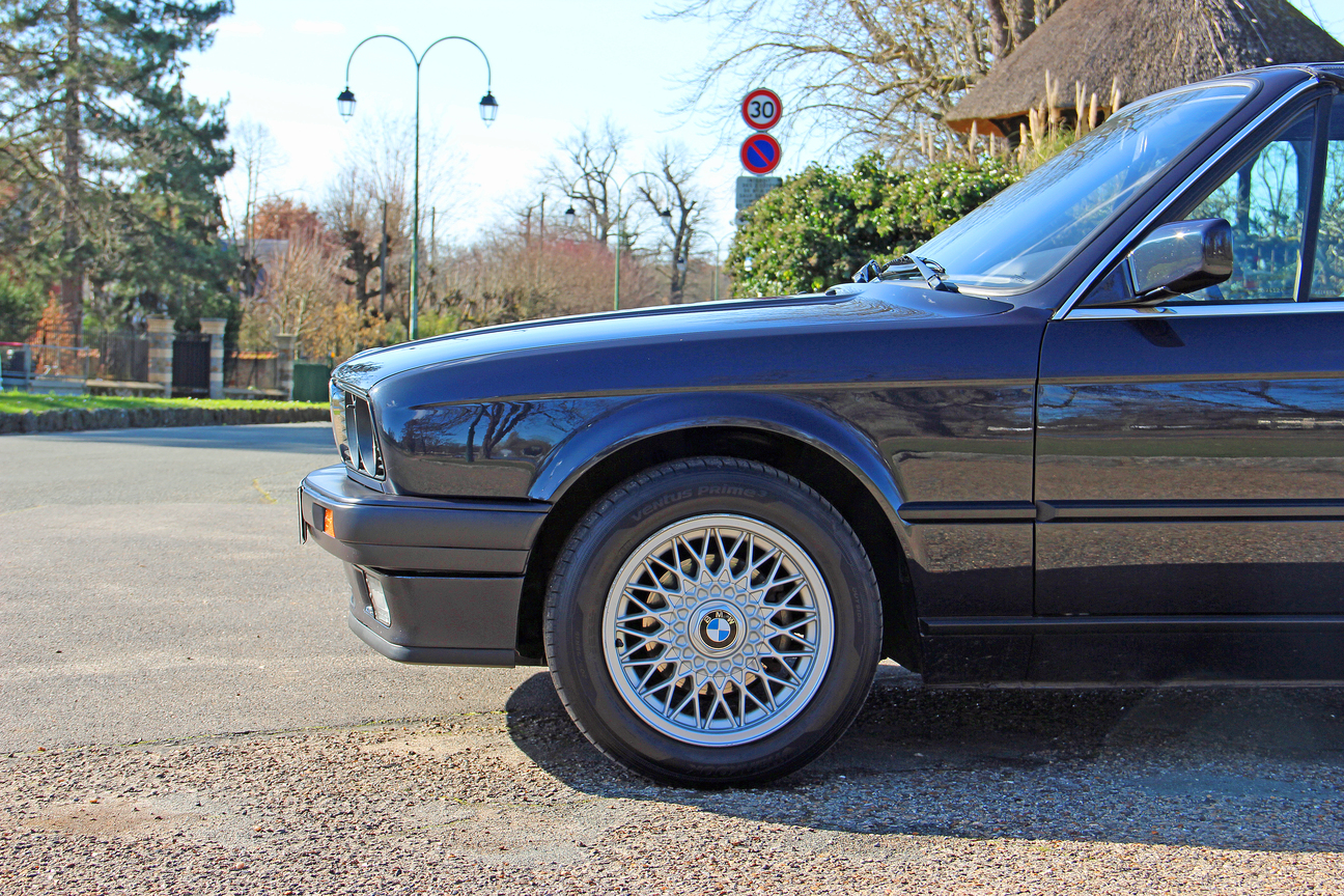 BMW 325i Cabriolet (E30) – Image 22