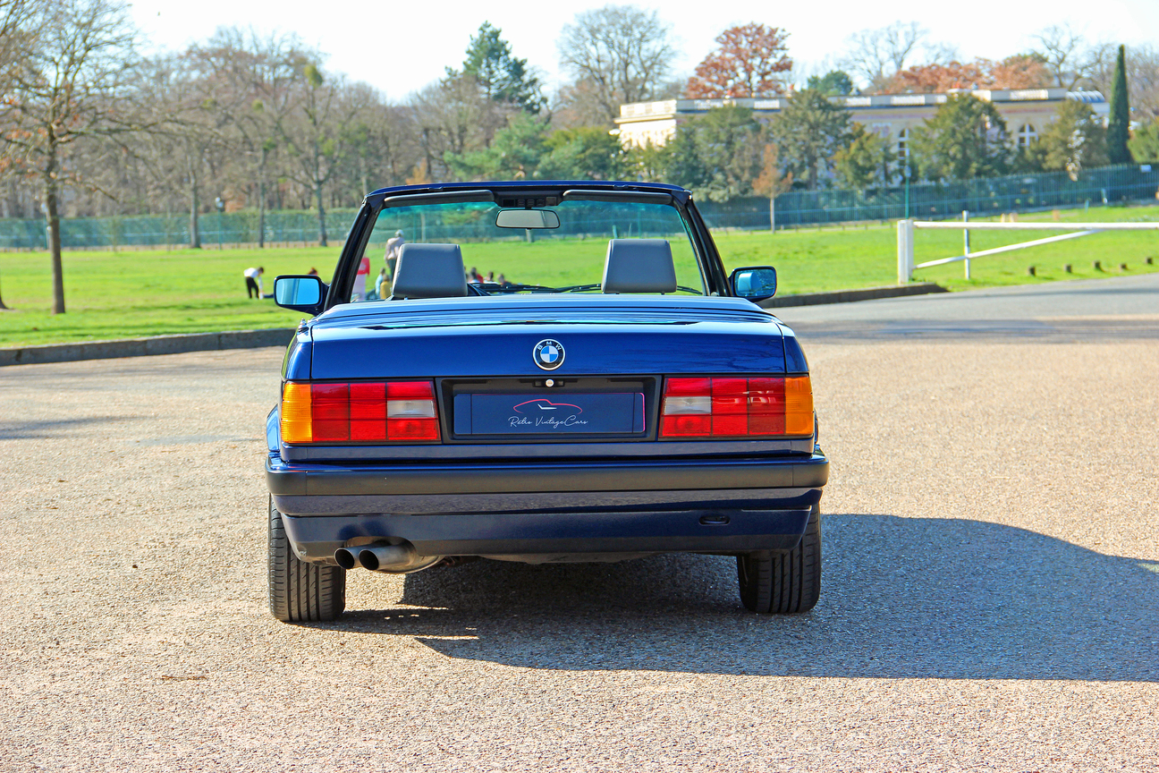 BMW 325i Cabriolet (E30) – Image 4