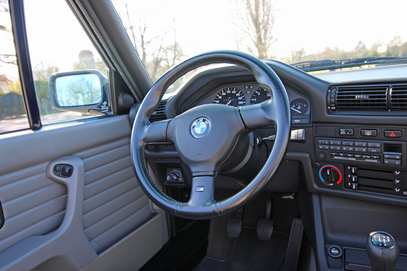 BMW 325i Cabriolet (E30) – Image 33